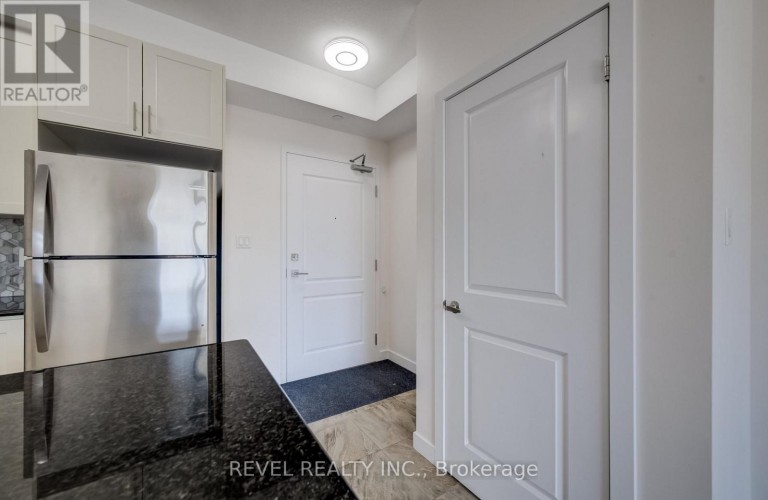 235 - 125 SHOREVIEW PLACE, Hamilton (Lakeshore), Ontario, L8E0K3