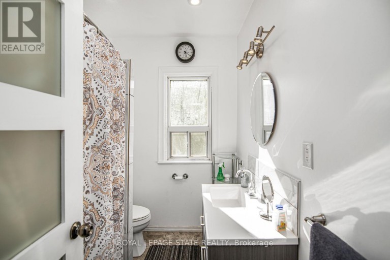 39 ARTHUR AVENUE N, Hamilton (Gibson), Ontario, L8L6C7