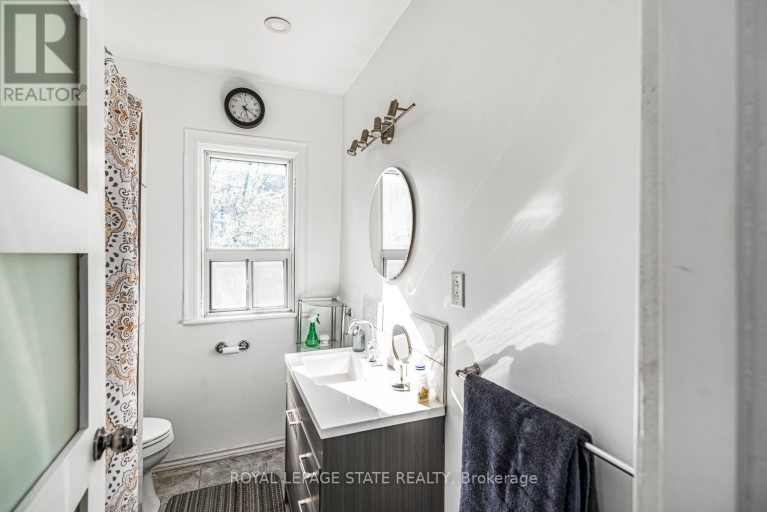 39 ARTHUR AVENUE N, Hamilton (Gibson), Ontario, L8L6C7