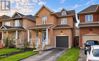 23 OAKRUN STREET Hamilton (Winona Park) Ontario photo 1