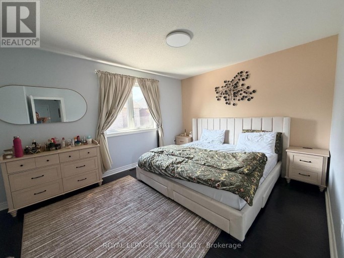 23 OAKRUN STREET, Hamilton (Winona Park), Ontario, L8E6E7