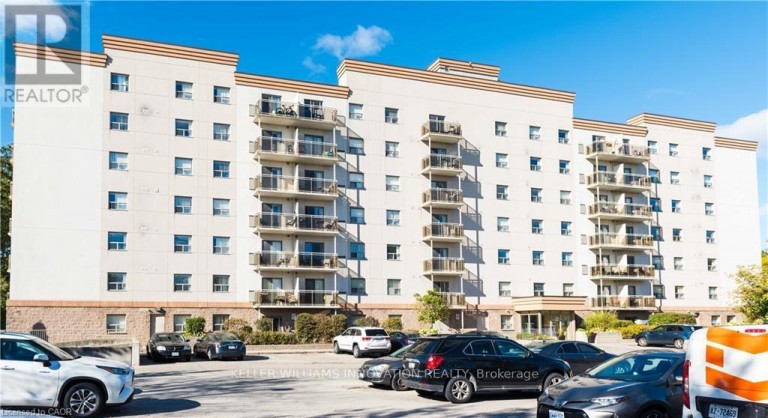 403 - 736 OLD ALBERT STREET, Waterloo, Ontario, N2L6R4