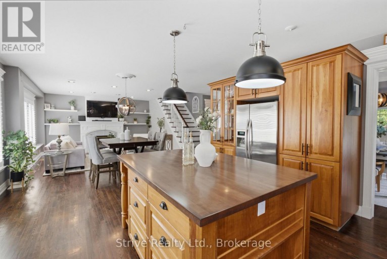 8 ROWLAND COURT, Clarington (Courtice), Ontario, L1E1Z8