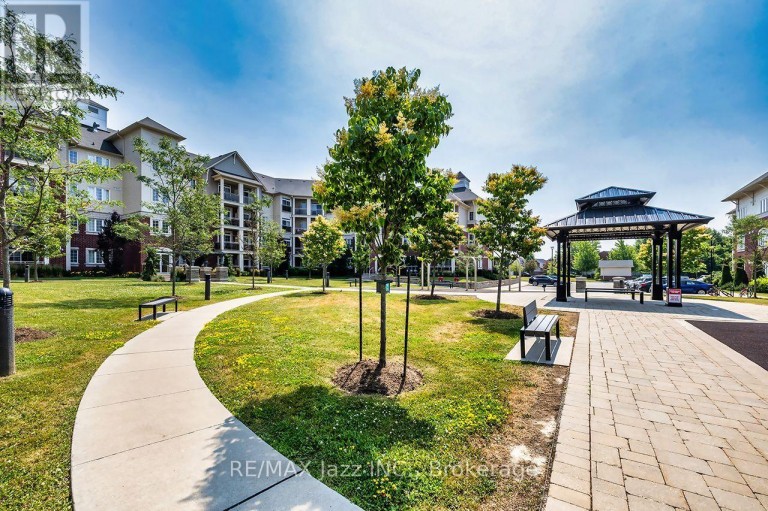 116 - 84 ASPEN SPRINGS DRIVE, Clarington (Bowmanville), Ontario, L1C0V3