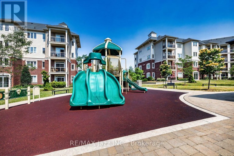 116 - 84 ASPEN SPRINGS DRIVE, Clarington (Bowmanville), Ontario, L1C0V3