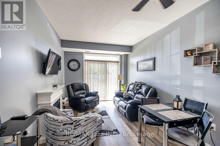 116 - 84 ASPEN SPRINGS DRIVE, Clarington (Bowmanville), Ontario, L1C0V3