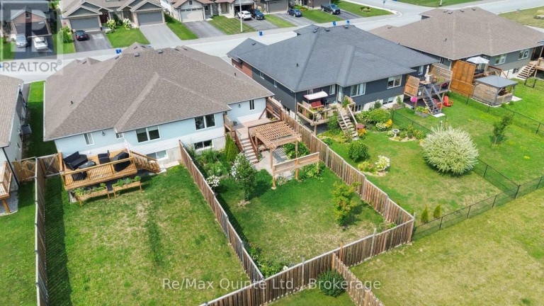 57 HILLSIDE MEADOW DRIVE, Quinte West (Murray Ward), Ontario, K8V0J5
