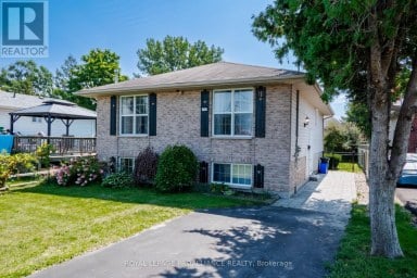 11 CARRYING PLACE ROAD Quinte West (Trenton Ward) Ontario photo 3