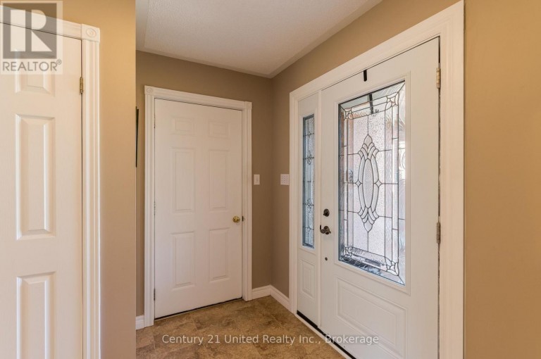 1441 HETHERINGTON DRIVE, Peterborough (Northcrest Ward 5), Ontario, K9L1Y7