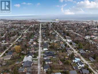 363-361 CEDAR STREET Collingwood Ontario photo 45