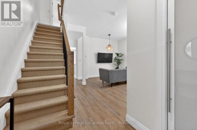 363-361 CEDAR STREET Collingwood Ontario photo 5