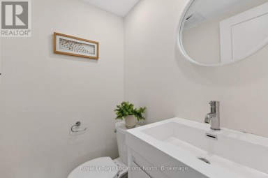 363 & 361 CEDAR STREET Collingwood Ontario photo 11