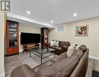 2 SHIPYARD LANE Collingwood Ontario photo 20