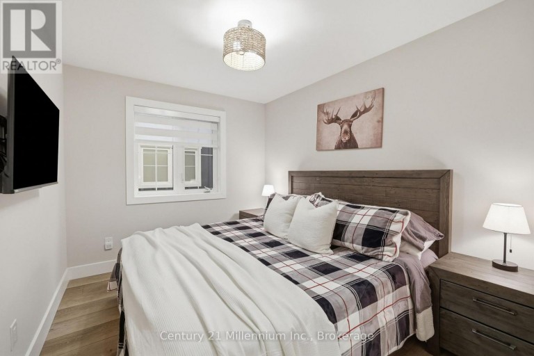 131 COURTLAND STREET, Blue Mountains, Ontario, L9Y0R4