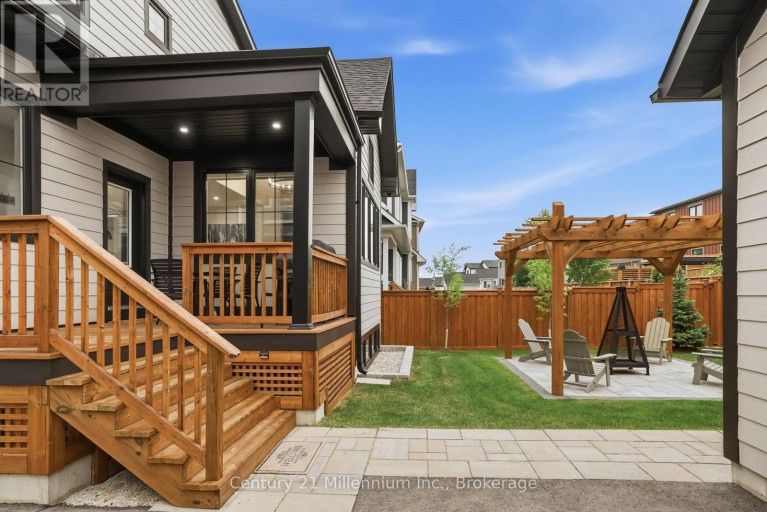 131 COURTLAND STREET, Blue Mountains, Ontario, L9Y0R4