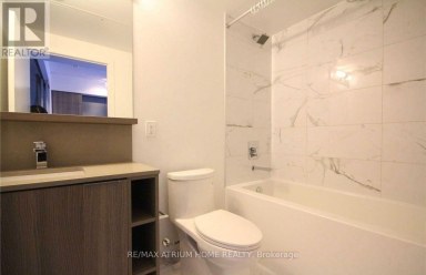 1517 - 85 WOOD STREET Toronto (Church-Yonge Corridor) Ontario photo 10