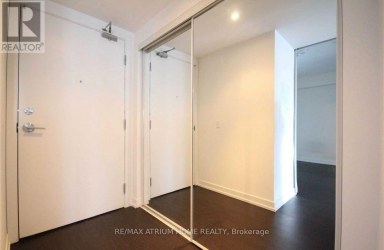 1517 - 85 WOOD STREET Toronto (Church-Yonge Corridor) Ontario photo 3