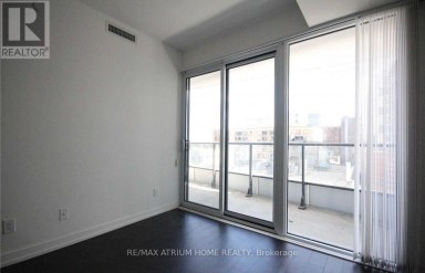 1517 - 85 WOOD STREET Toronto (Church-Yonge Corridor) Ontario photo 9