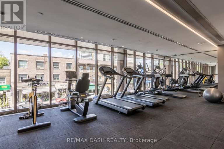 310 - 151 AVENUE ROAD, Toronto (Annex), Ontario, M5R2H7