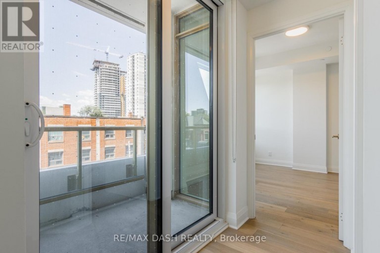 310 - 151 AVENUE ROAD, Toronto (Annex), Ontario, M5R2H7