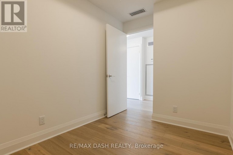 310 - 151 AVENUE ROAD, Toronto (Annex), Ontario, M5R2H7