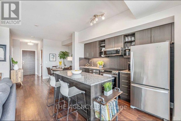 1504 - 35 BRIAN PECK CRESCENT, Toronto (Thorncliffe Park), Ontario, M4G0A5