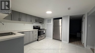 BSMT - 70 BRANTWOOD DRIVE Toronto (Woburn) Ontario photo 2
