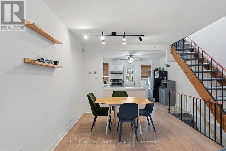15 MYRTLE AVENUE, Toronto (South Riverdale), Ontario, M4M2A3