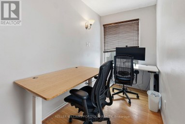 15 MYRTLE AVENUE Toronto (South Riverdale) Ontario photo 23