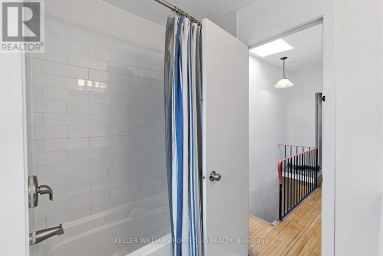 15 MYRTLE AVENUE Toronto (South Riverdale) Ontario photo 25