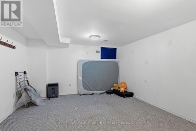 15 MYRTLE AVENUE Toronto (South Riverdale) Ontario photo 26