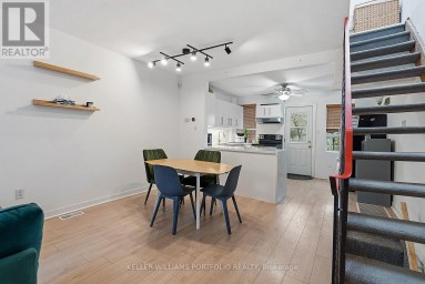15 MYRTLE AVENUE Toronto (South Riverdale) Ontario photo 5