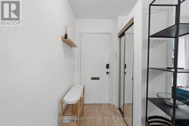 15 MYRTLE AVENUE Toronto (South Riverdale) Ontario photo 6