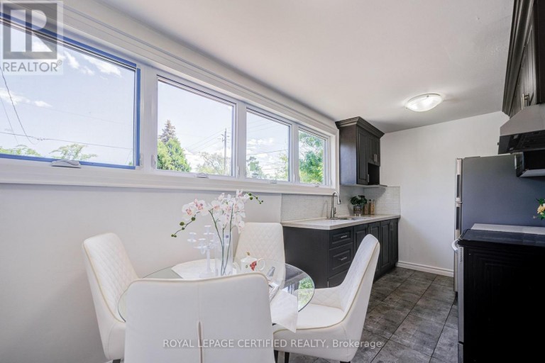 79 SAMSON CRESCENT, Toronto (Woburn), Ontario, M1G1N2