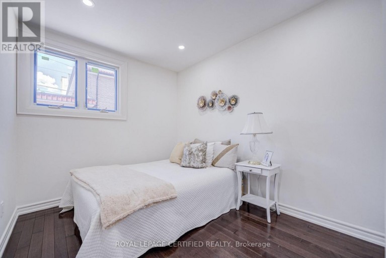 79 SAMSON CRESCENT, Toronto (Woburn), Ontario, M1G1N2