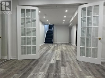 36 ROSANNA(LOWER LEVEL) CRESCENT Vaughan (Maple) Ontario photo 12