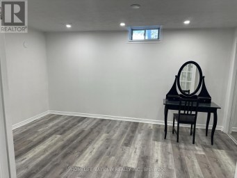 36 ROSANNA(LOWER LEVEL) CRESCENT Vaughan (Maple) Ontario photo 13