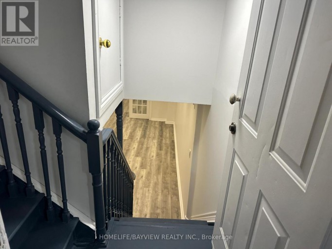 36 ROSANNA(LOWER LEVEL) CRESCENT, Vaughan (Maple), Ontario, L6A2T3