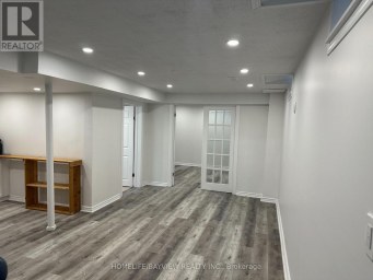 36 ROSANNA(LOWER LEVEL) CRESCENT Vaughan (Maple) Ontario photo 4