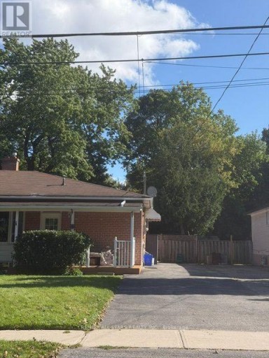 252 TAYLOR MILLS DRIVE S, Richmond Hill (Crosby), Ontario, L4C2S6