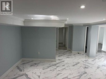 252 TAYLOR MILLS DRIVE S Richmond Hill (Crosby) Ontario photo 4