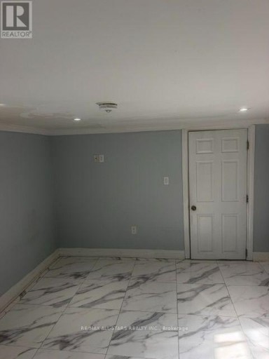 252 TAYLOR MILLS DRIVE S, Richmond Hill (Crosby), Ontario, L4C2S6