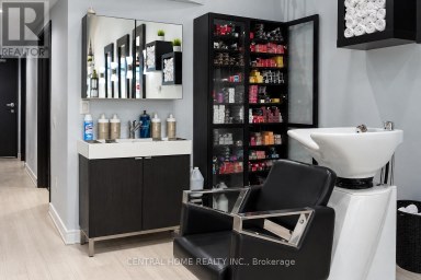 B104 - 11685 YONGE STREET Richmond Hill (Jefferson) Ontario photo 10