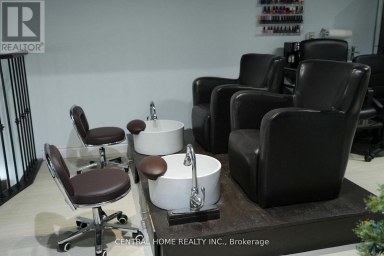 B104 - 11685 YONGE STREET Richmond Hill (Jefferson) Ontario photo 17
