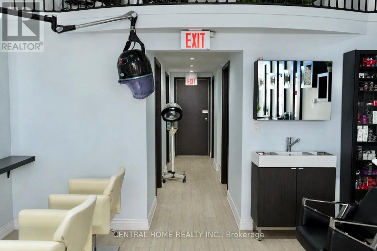 B104 - 11685 YONGE STREET, Richmond Hill (Jefferson), Ontario, L4E0K7