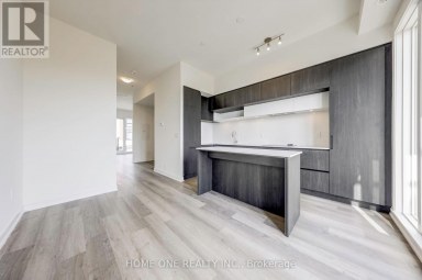 503 - 9 STECKELEY HOUSE LANE Richmond Hill Ontario photo 6