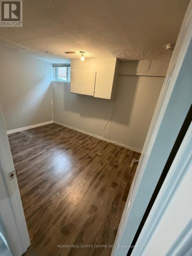 BSMT - 33 PROUSE DRIVE, Brampton (Brampton North), Ontario, L6V3A3