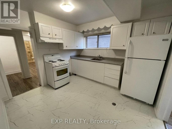 41 BLOEM AVENUE, Toronto (Caledonia-Fairbank), Ontario, M6E1S2