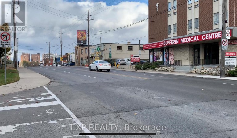 41 BLOEM AVENUE, Toronto (Caledonia-Fairbank), Ontario, M6E1S2