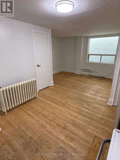 2 - 155 LAKESHORE ROAD E, Oakville (OO Old Oakville), Ontario, L6J5C3